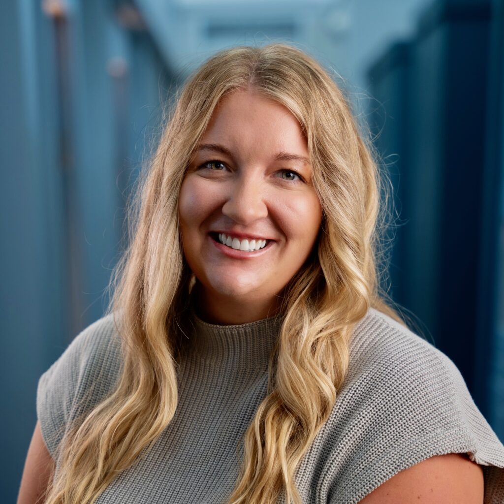 Image of dentist Sarah Prinz DDS